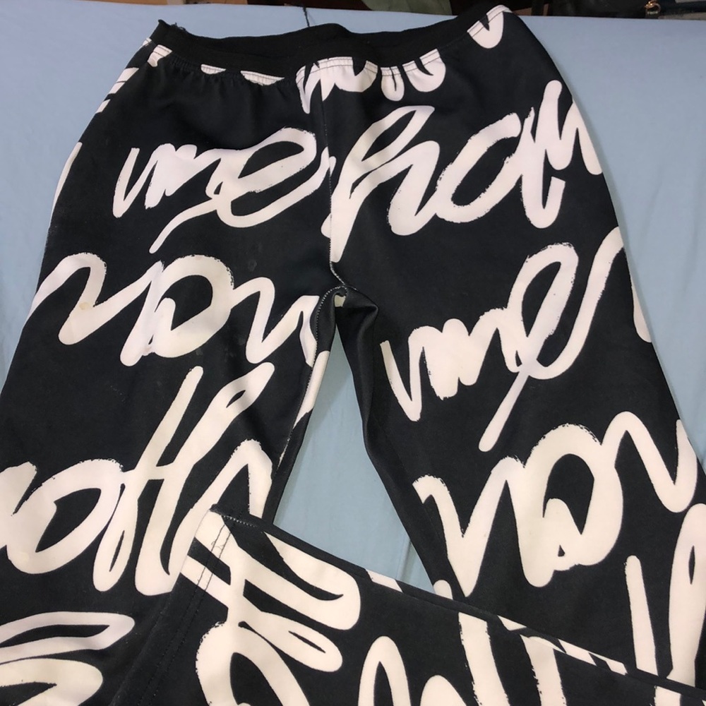 Black and white leggings